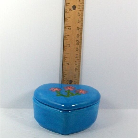 Blue Ceramic Trinket Dish Heart Shaped With Lid, Handmade With Flowers Handmade - Picture 6 of 7